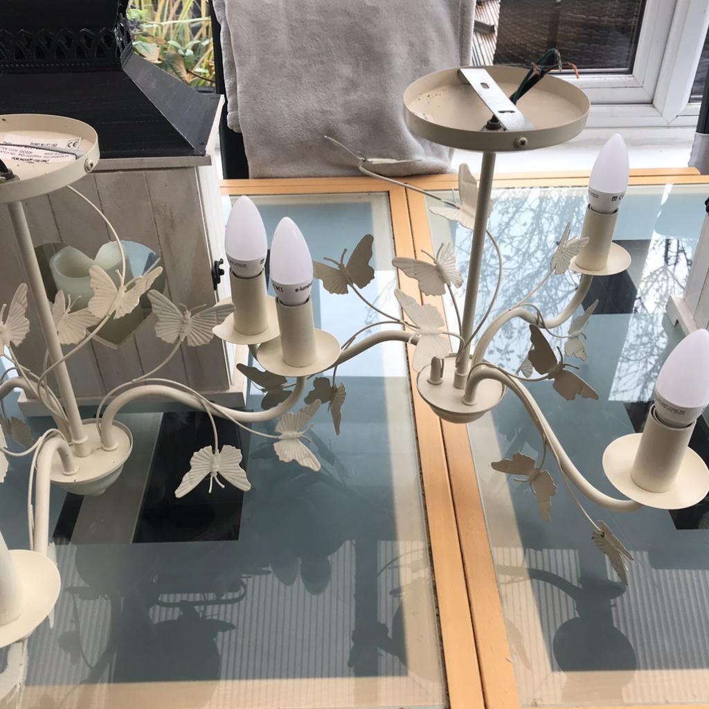 Dunelm Butterfly Ceiling Lights x 2 in St Helens für 20,00 £ zum