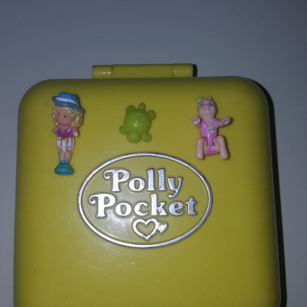 Polly Pocket Mini Dose inklusive 3 Figuren in 1230 KG Siebenhirten für