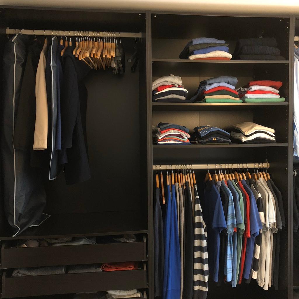 IKEA Pax Kleiderschrank schwarzbraun in 91217 Hersbruck for €325.00 for
