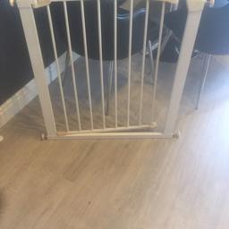 Stair gate
No offers pls