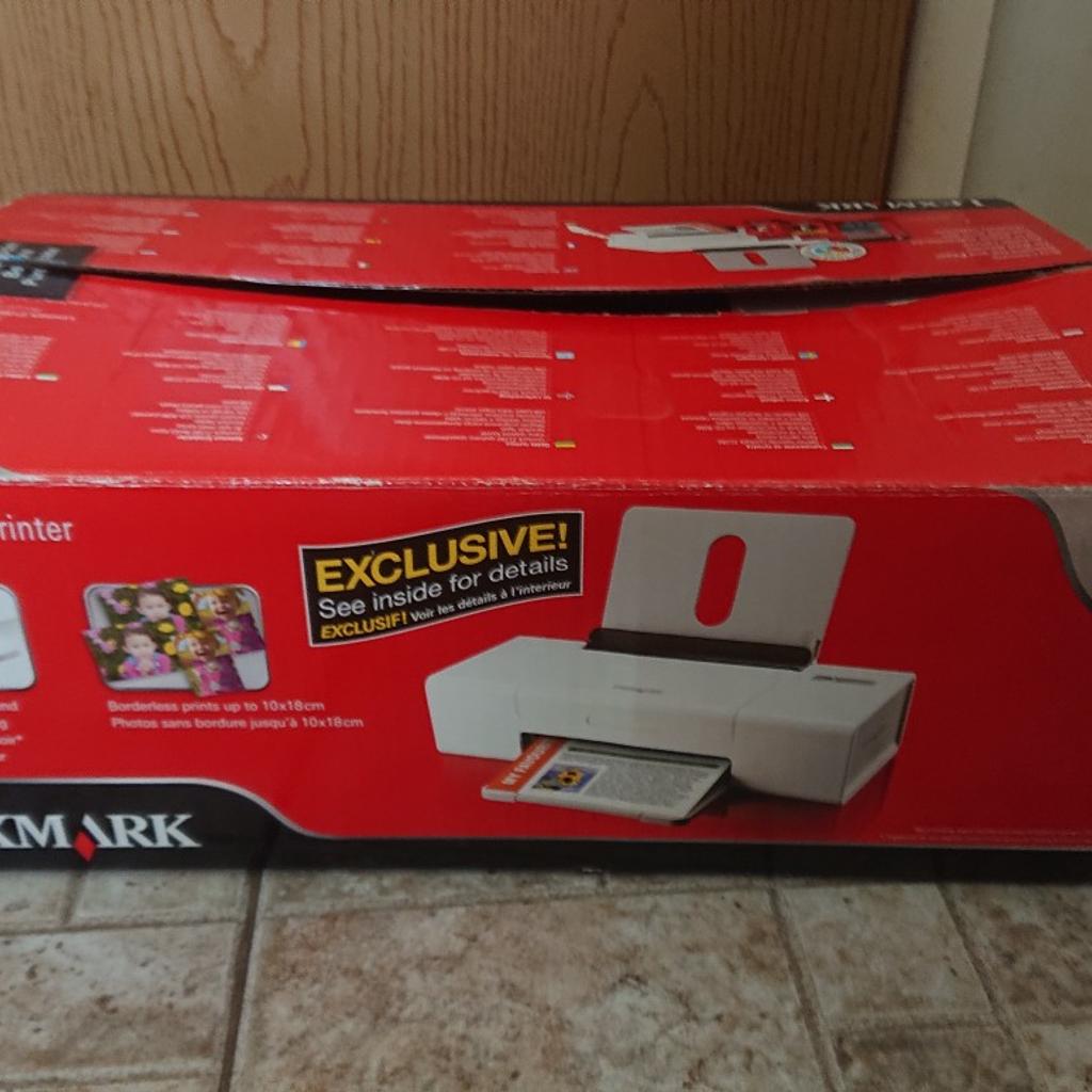 Lexmark 1300 series
Colour printer Z1380
Never used, mint condition (box abit worn from storage)
Comes with instructions and dvd