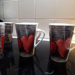6 very nice cups never used