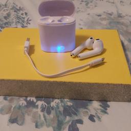 wireless headphone with charger box new item iphone or android £10
