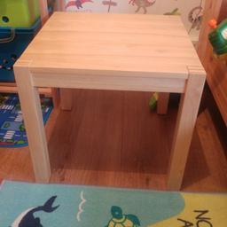 side table / coffe table /can be child table. like new £10
