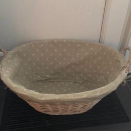 Large wicker basket hamper good condition collection cv3