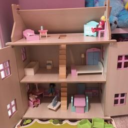 dolls house, three levels, all Furniture and dolls included.
from a smoke and pet free home
in good working order one doll in missing an arm and a leg, small scuff on a top level.
Would make a great Christmas present.
Open to offers
Mere green area.