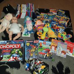 bundle of various childrens toys and books. good played with condition. Thanks