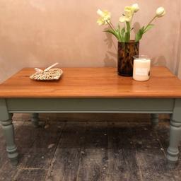 Pine coffee table finished in frenchic scotch mist
98.5 cm length
50.5 cm width
46.5 cm height
Free local delivery available
