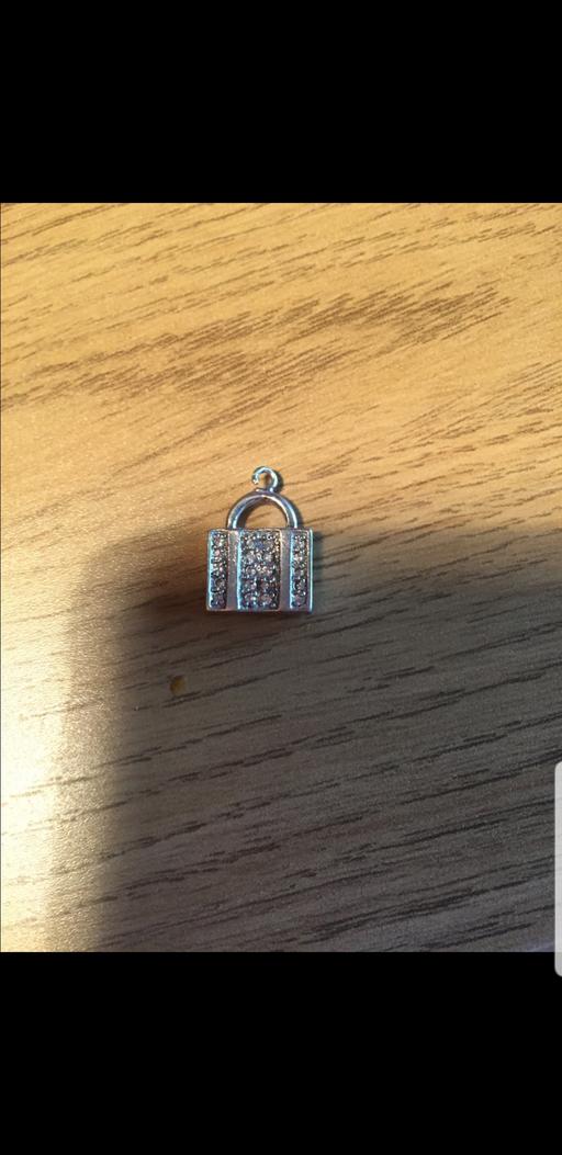 Buy & Sell Falkirk Carron - Falkirk - Photos for Silver Handbag Shaped Jewlery Charm