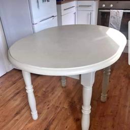 Practical classic dining table in verry good condition and chabby chick refurbished in light grey, solid wood. Saddly dew to move selling as have no space for it now.

Mesures roughly : 105 wide closed, 140 wide extended, 81 lenth, 80 hight, as dismatelate already for easy transport.

Collection Arlesey- Letchworth garden city