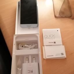 Immaculate condition
Had screen protector and case from new
Box, earphones, charger adapter, silicone cover
Pale blue colour
32gb
5.2 inch screen
Unlocked
1 careful lady owner
Upgrade reason for sale
Collection Hyde