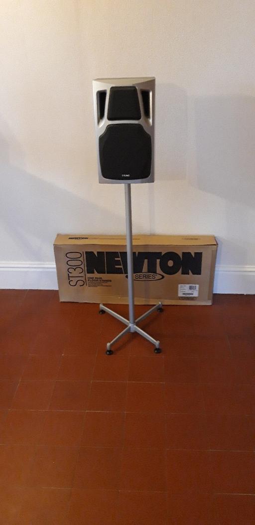 Buy & Sell Efenechtyd Denbighshire - Wales - Photos for Pair of Newton ST300 speaker stands