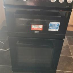 to go asap. electric double beko oven. less than a year old. good condition. top bit never used. just cleaned the shelves with oven cleaner (hense the soapy pic)
((they dont come with a plug))

collection only chesterfield