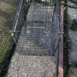 Black pet cage with door & lock. Condition as shown on photos. 

60cm W
50 cm H
45cm D