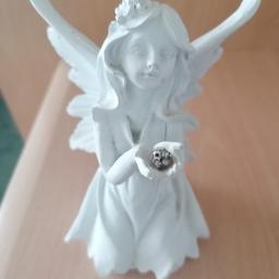 Excellent condition
Angel figure