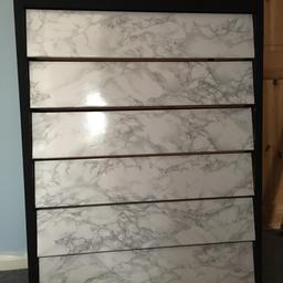 One of a kind marble drawers, in good condition but could do with some touch-ups (see photos).

Made from hand painted wood and marble print sticky-back plastic. 

Six drawers, each measuring 70cm x 14cm and the whole unit measures 75.5cm wide x 99cm high. 

Any questions please ask 😇