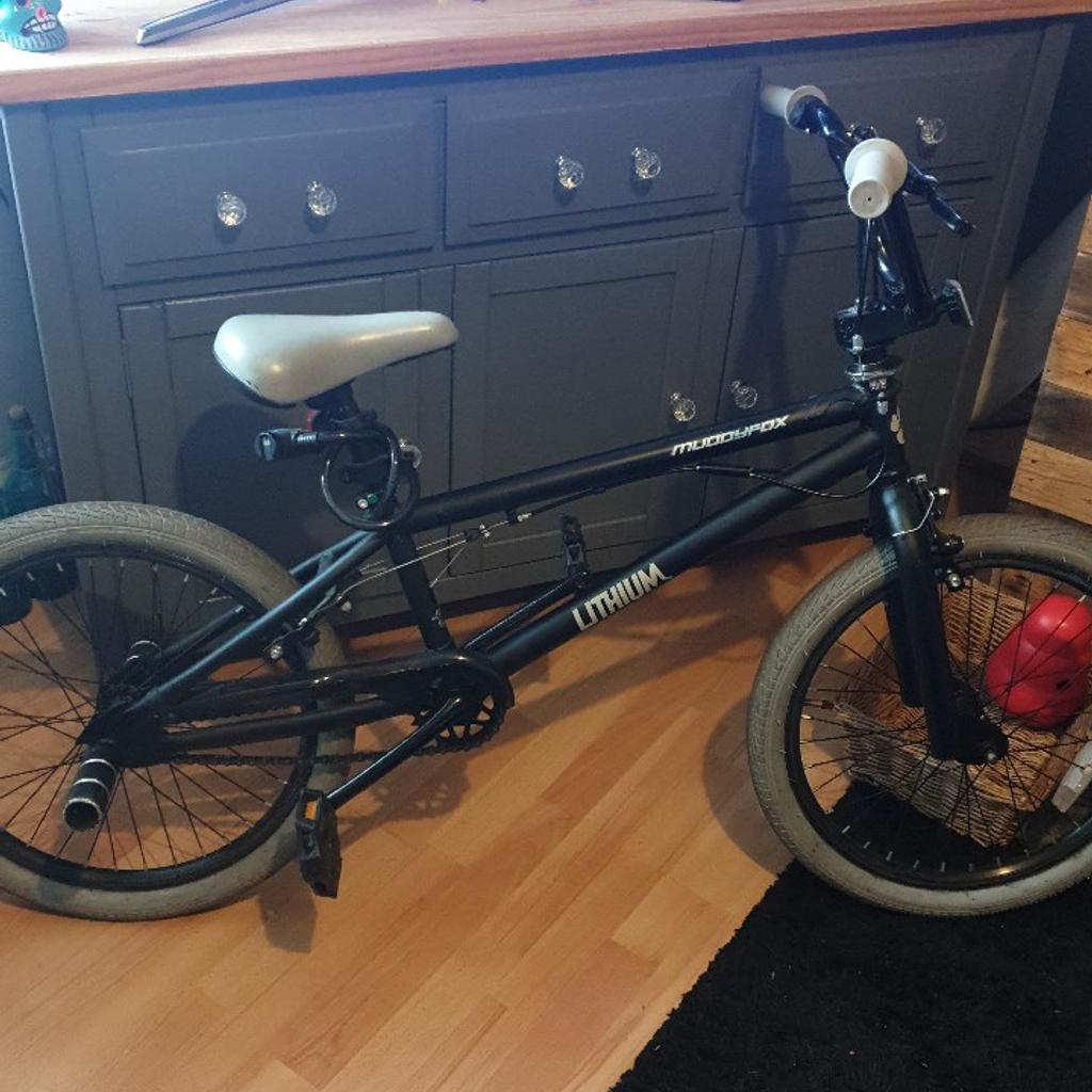 Muddyfox hot sale lithium bmx