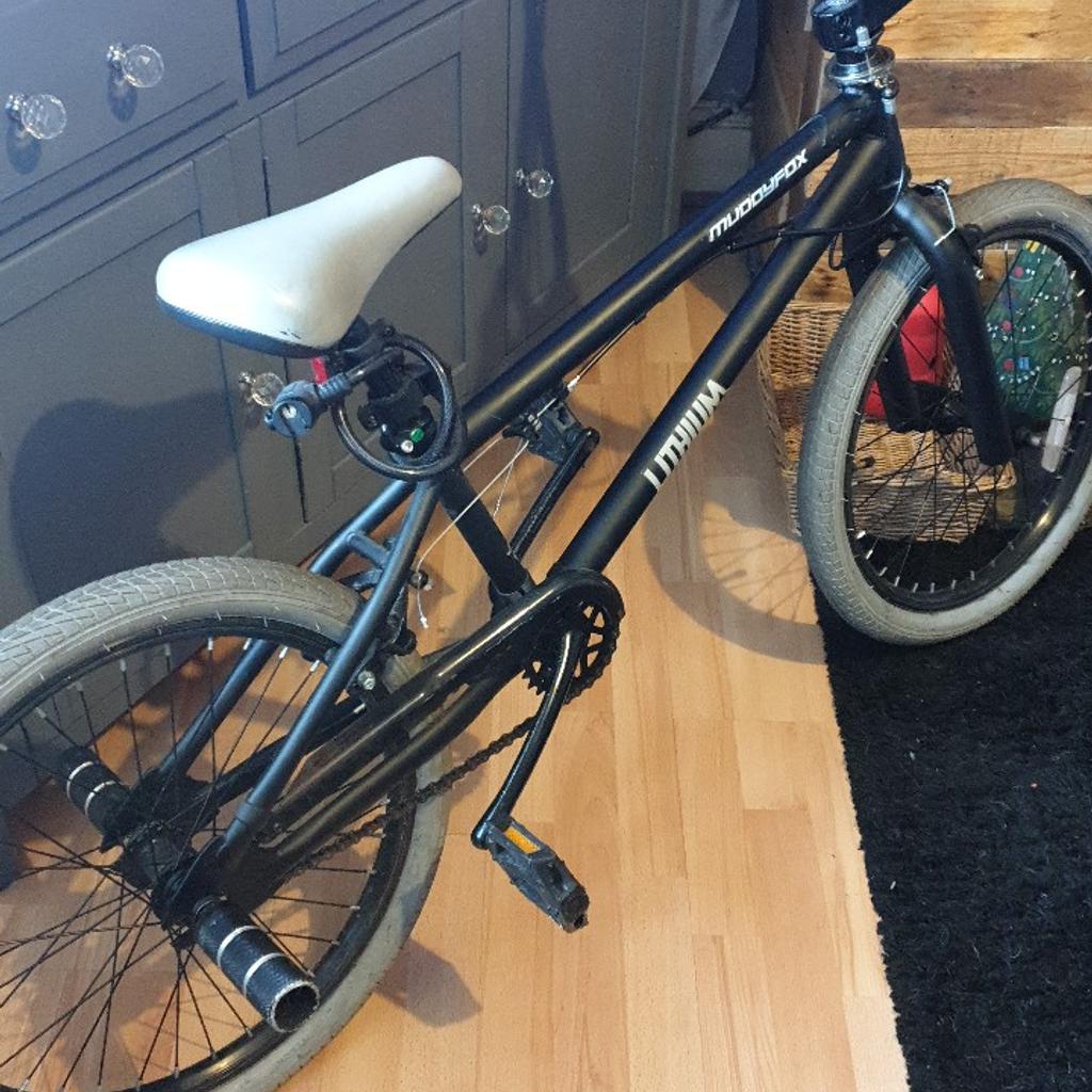 Muddyfox deals lithium bmx