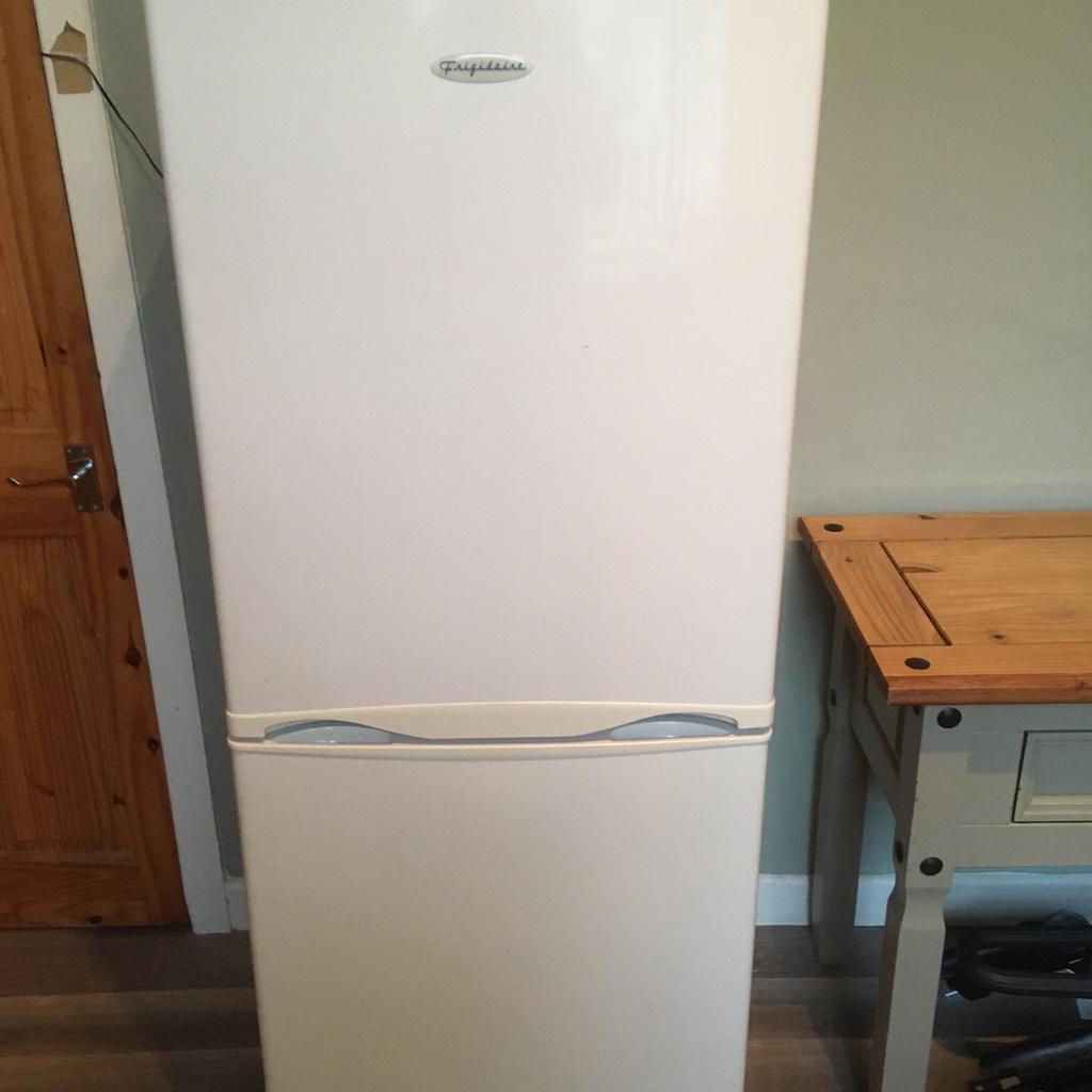Fridge freezer in Nuttall für £ 20,00 zum Verkauf Shpock AT