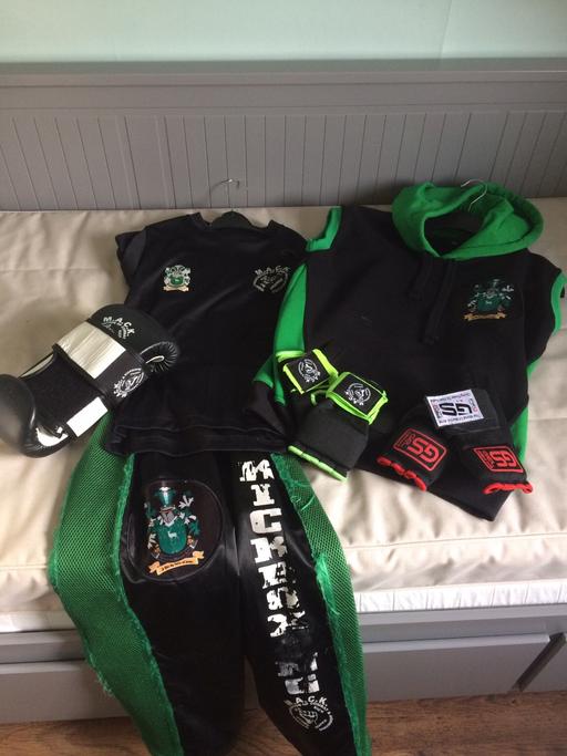 Buy & Sell West Midlands Birmingham - Photos for KICK BOXING KIT (MACK)