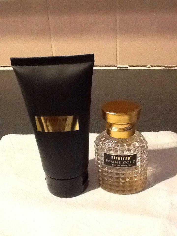 Firetrap femme Gold perfume body wash in SG6 Hertfordshire for