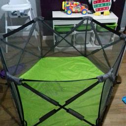 summer pop up playpen with carry case. really good condition this costs £65 new. 
Hardly used.