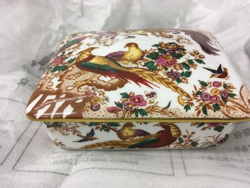 Buy & Sell Derbyshire Derby - Photos for Royal Crown Derby Old Avesbury Square Box