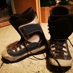 Snowboard Boots Gr 43 nur wenige Male getragen