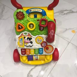 Vtech baby walker fully working like new , so much fun for kids from 6-36 month
