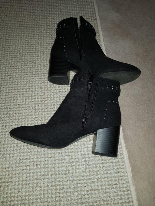 Buy & Sell Essex Tendring - Photos for Ladies Swede Ankle boots For Sale