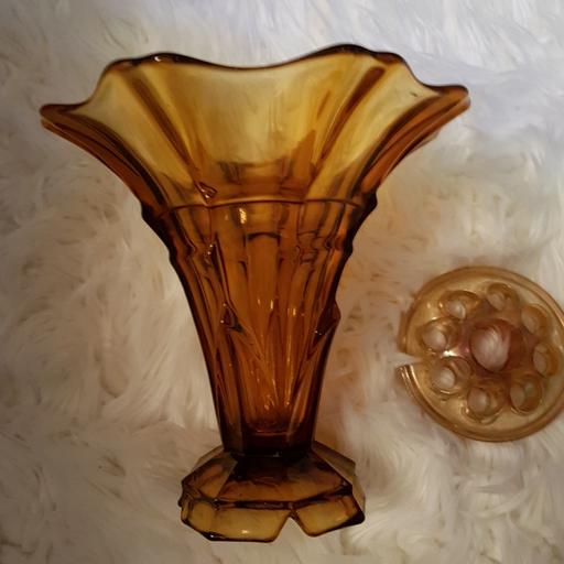 Buy & Sell Worcestershire Bromsgrove - Photos for Amber Vase.