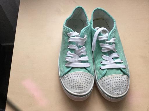 Buy & Sell North West London Burnt Oak - North West London - Photos for Woman’s trainers