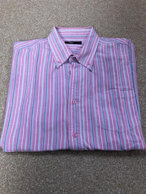 Buy & Sell West Midlands Sandwell - Photos for Men’s Short Sleeved Shirt Large