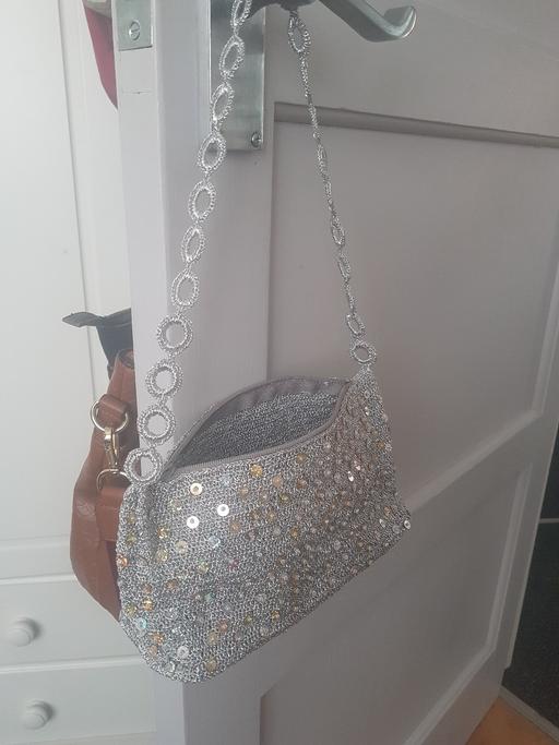 Buy & Sell Greater Manchester Manchester - Photos for Silver handmade night out bag