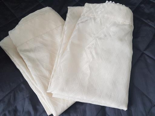 Buy & Sell Greater Manchester Manchester - Photos for 2 pieces Cream curtains