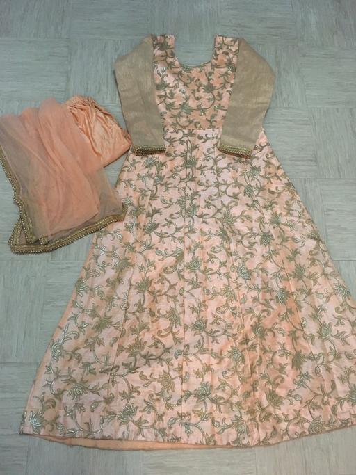 Buy & Sell East London Bow Church - DLR Station - East London - Photos for Asian, Indian long dress, suit