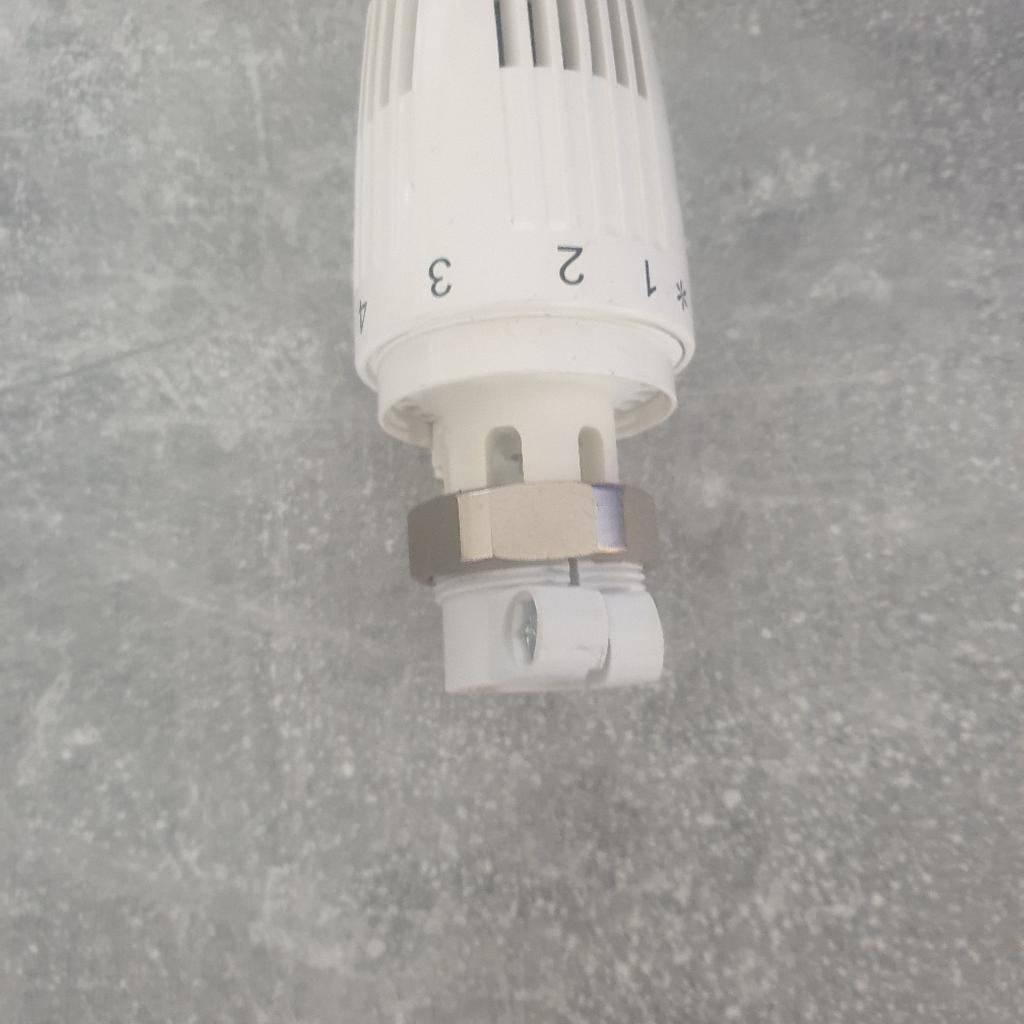 Verkaufe 11 Herz-Thermostatköpfe mit Adapter für Danfossventil