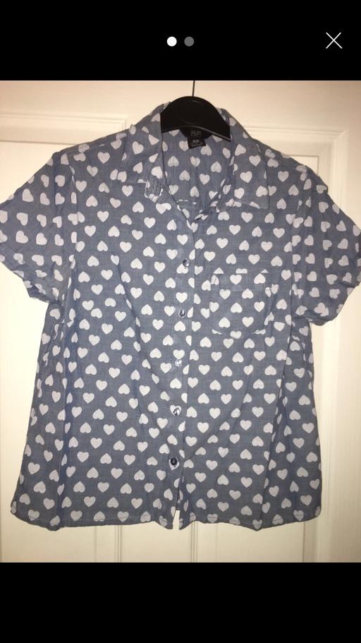 Buy & Sell East London Havering - Photos for Size 6 blue white heart blouse