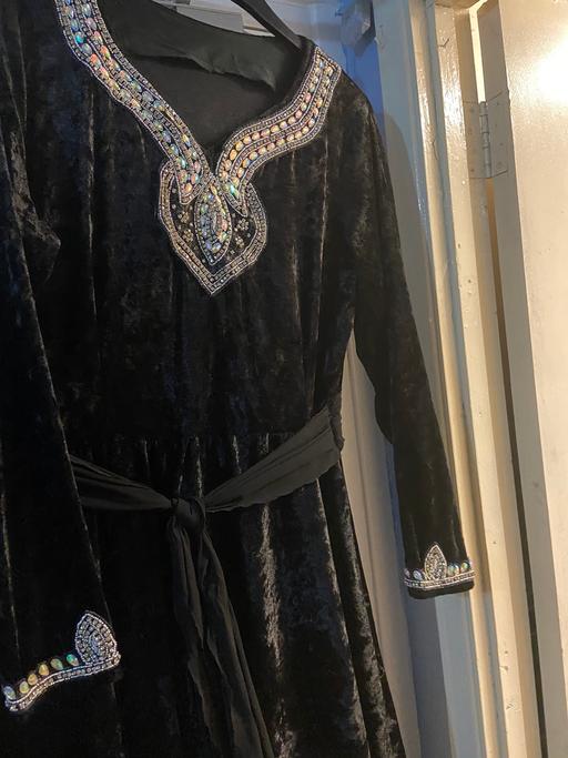 Buy & Sell South West London Richmond upon Thames - Photos for velvet dress