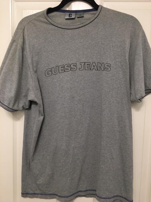 Buy & Sell West London Yeading - West London - Photos for GUESS T-shirt