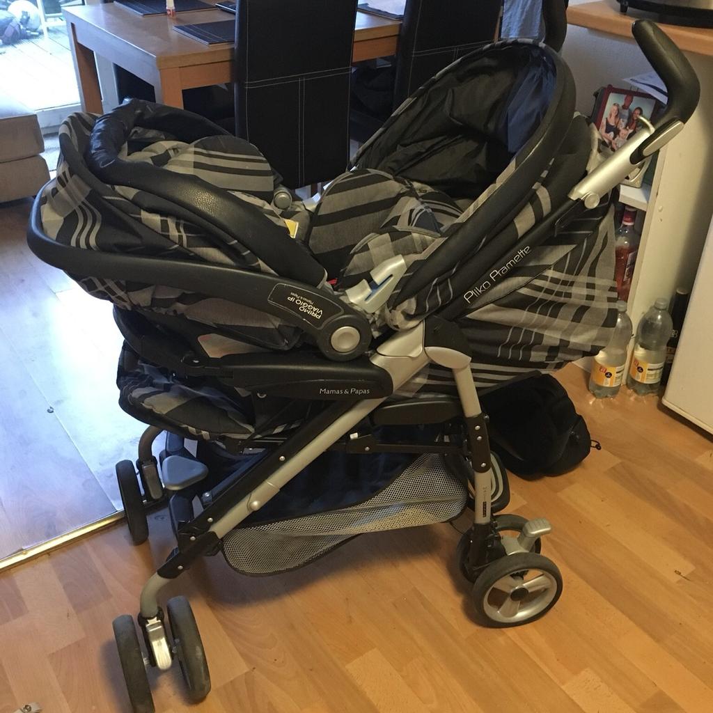 Mamas and papas Pram with car seat cosytoes rain cover and bag in very good condition