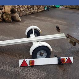 Single trailer , 4 brand NEW wheels and electric board included.