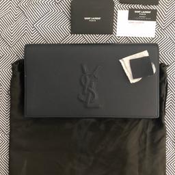 Original YSL navy clutch 
Material : leader
Colour : navy blue 
State : as brand new
Comes with the original dustbag and authentication card 
Invoice is lost , it’s already considered in the price 
Shipping for free only in Switzerland