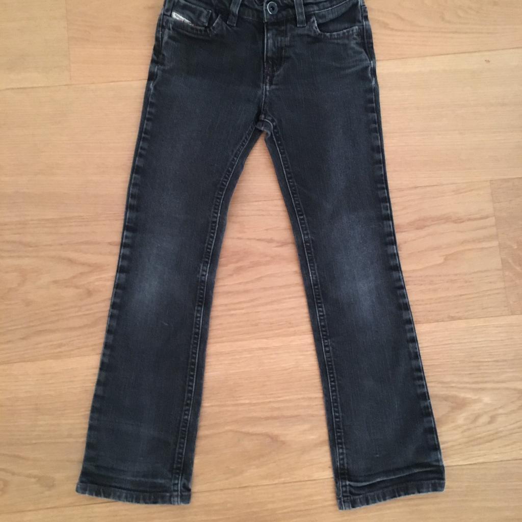 wie neu Boys/Girls Diesel LIV J SP2 black Jeans schwarz age 6 Gr. 116