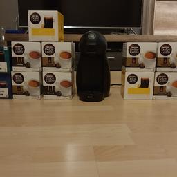 Ich verkaufe die Kaffeemaschine Nescafe Dolce Gusto + 11 Packungen mit Kapseln. Das ist feste Preis, nicht verhandelbar.