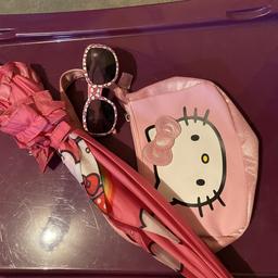 Verkaufe eine Hello Kitty set für richtige Prinzessinen!Tasche ist neu und die Birilke,Regenschirm ein sehr gute gebrauchte Zustand!Nur zusamnen!!!!!
Bitte schauen Sie meine andere Angebote auch an!