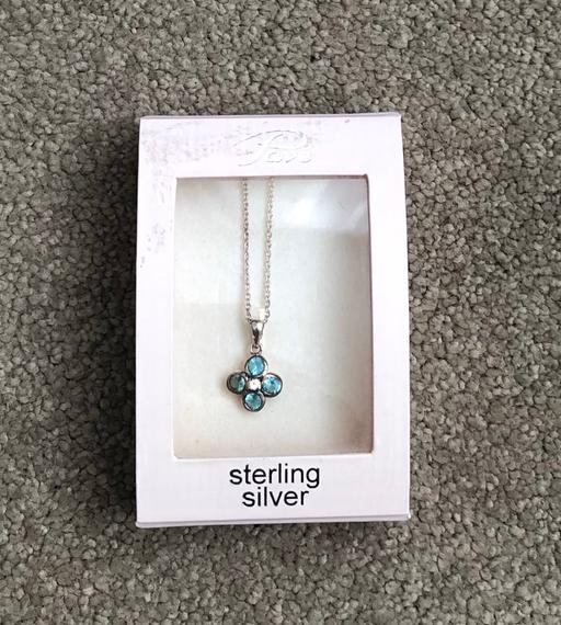 Buy & Sell North West London Hendon - North West London - Photos for Sterling Silver flower necklace