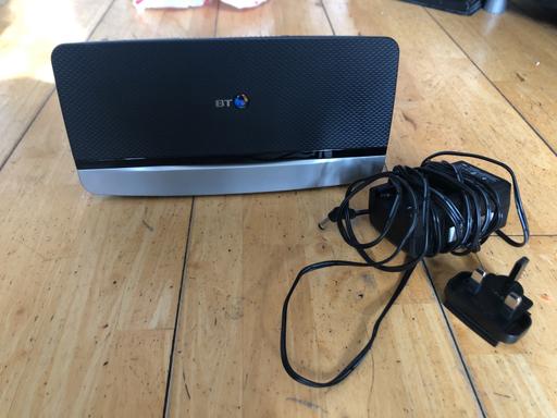 Buy & Sell North West London Chalk Farm - North West London - Photos for Bt home hub 4