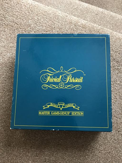 Buy & Sell Surrey Epsom and Ewell - Photos for Trivial pursuit game