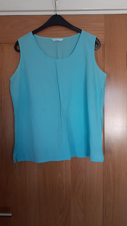 Buy & Sell West Midlands Dudley - Photos for Ladies top